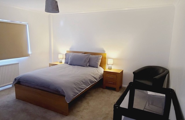 Rusper Retreat- up to 12 guest
