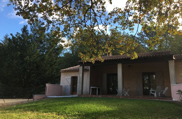 Séjour Provençale au Coeur de la Pinède au Gîte L'oustal