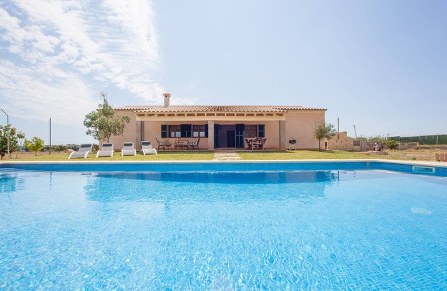 S'ESTACIO - Villa with private pool in Muro. Free WiFi