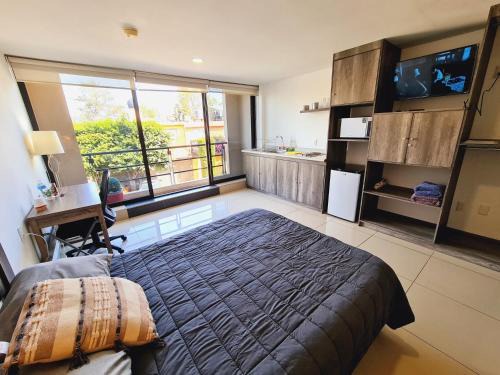 S05 EXECUTIVE SUITES at ITESM CEM Families Tourists & Travelers Choice Foreign Students Companies Executives WELCOME! 10min Izcalli-15min Esmeralda-20min Sátelite-25min AIFA