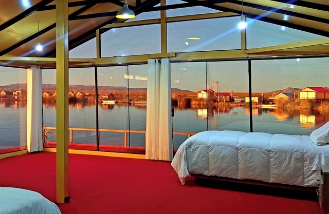 S1 Panoramic Suite, lake view, Suma Jakana