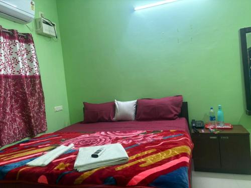 Saatwik guest house