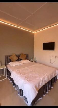 Sabu's Lake And Beach Resort