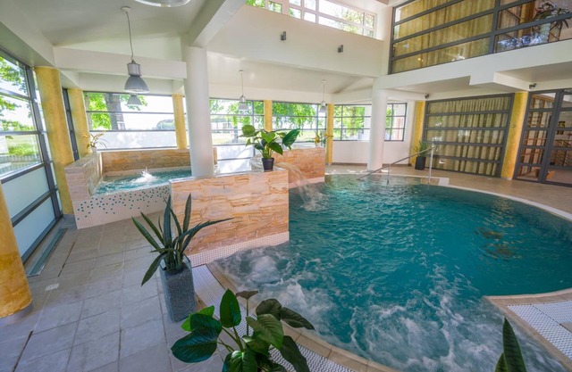 Saka Cliff Hotel & SPA