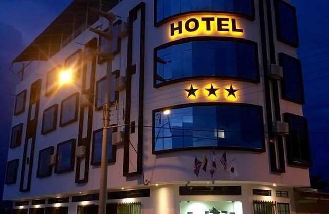 Sakura River Hotel