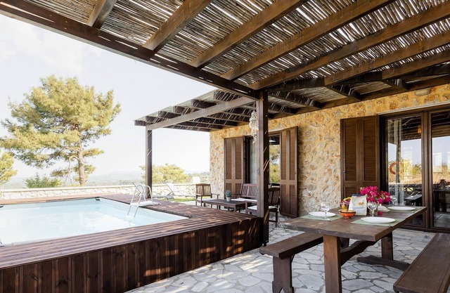 Salakos Villas - Thyme Apartment
