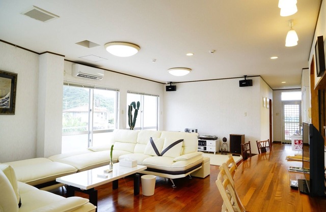 SALE A mansion surrounded by nature away from th - Private HOUSE OKUMA/Kunigami-gun Okinawa