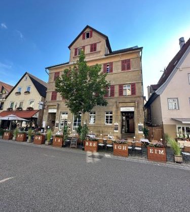 Sali Homes Übernachten im Kulturdenkmal - Weinort