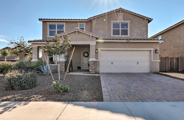 San Tan Valley Gem with Private Pool and Hot Tub!