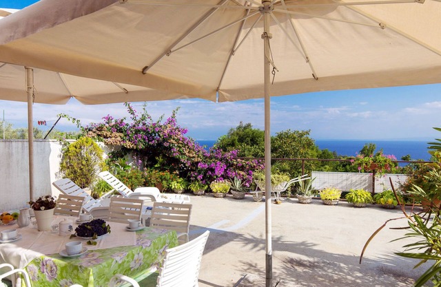 Sandalj by Interhome