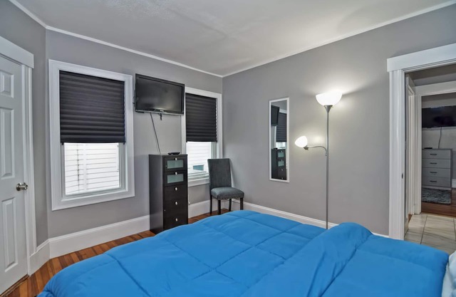 Sanitized Oasis, Clean & Modern Escape Near Boston’s New Casino & Airport