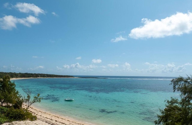 Sankhara luxury private beach villas