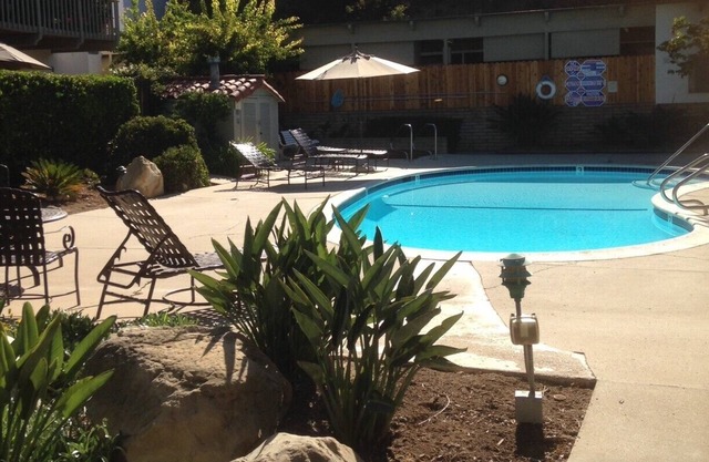 Santa Barbara Luxury Upper East Condo