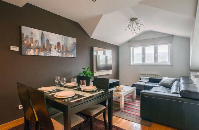 "SantaMaría III" New and modern penthouse 4km from Santiago, with WiFi-Netflix-HBO