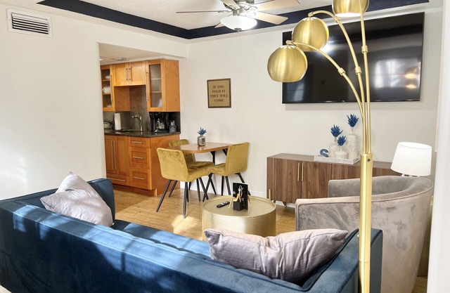 Sapphire Suite