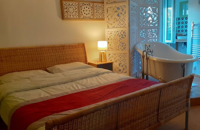Sarah's gîte, a charming 2-hour drive from Paris
