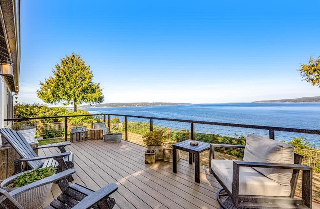 Saratoga Waterview Escape