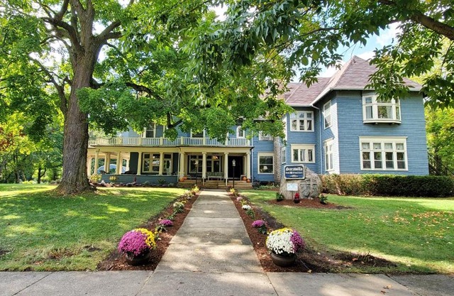 Saravilla Bed & Breakfast