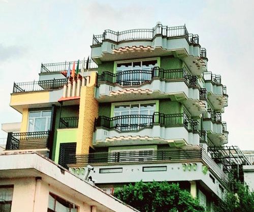 Sarwari Guesthouse Qargha