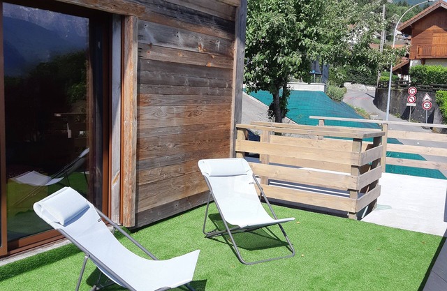 Savoyard chalet with exceptional mountain views