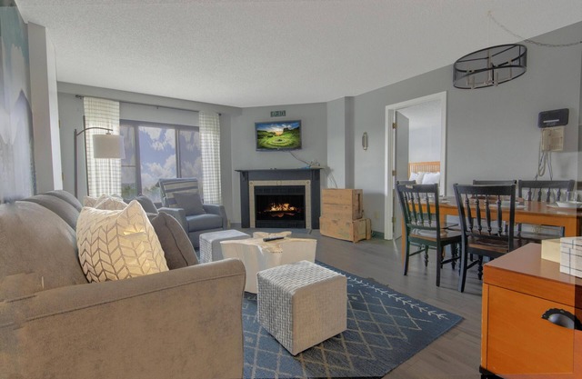 SC 5405: Snowfall Sanctuary | Fireplace Glow & Near the Lifts