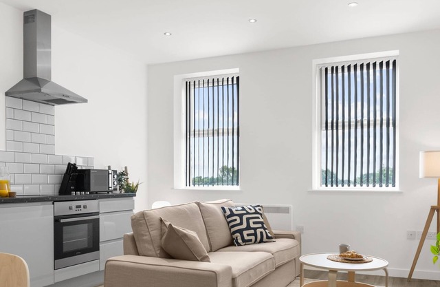 SCA- Arden Apartment 6 (Sleeps 3) Free Parking