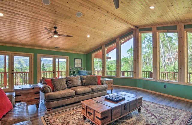 'Scenic Retreat' Brian Head Cabin - Mins to Resort