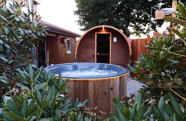 Schönes Holzhaus mit Kleiner Wellnessoase in Ländlicher Idylle