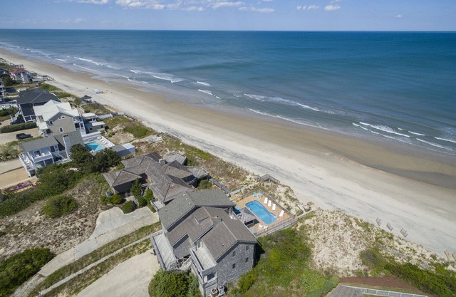School's Out: Oceanfront, Pet-Friendly, Pool, Spa