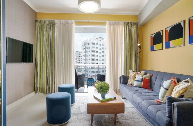 SD 1BR Luxury Sunshine Apt 4 + Bonus