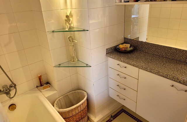 SEA/BEACH-FLAT MANDELIEU