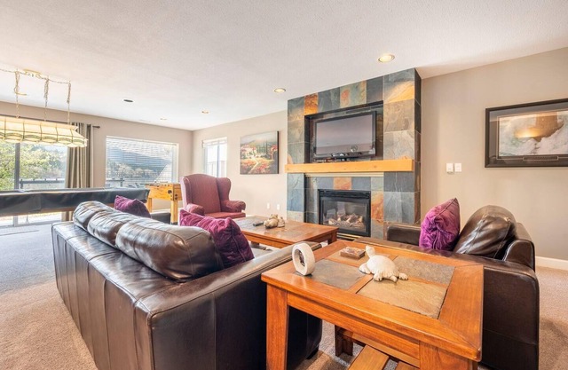 Sea Coast Inn Spa Suite- Registered and Licensed Beach Front Getaway