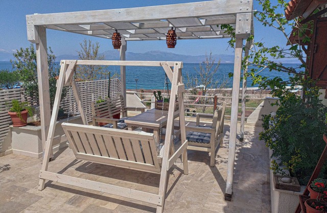 Sea View Roof Garden Apartment