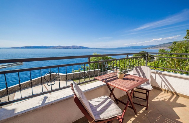 Sea view room Leut* Villa Arca Adriatica