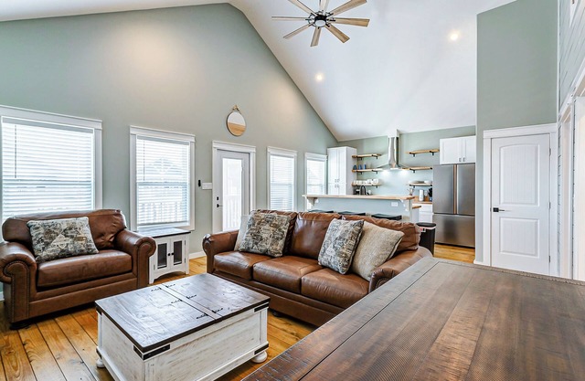 Sea You Soon - a 2 bedroom, 2 bath, sleeps 9.