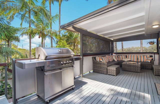 Seaclusion - a/c, wifi available, close to beach