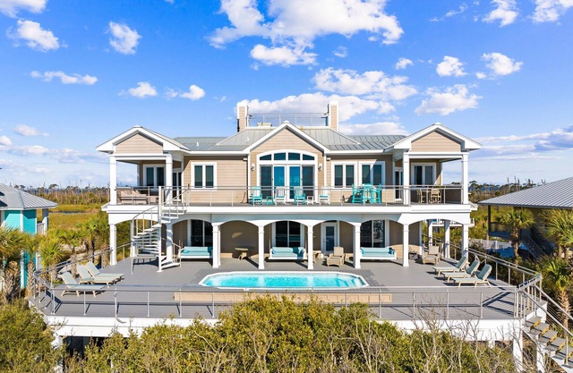 Seaclusion: Beachfront Home- Private Pool, Porch Swings, In Secluded Dunes!