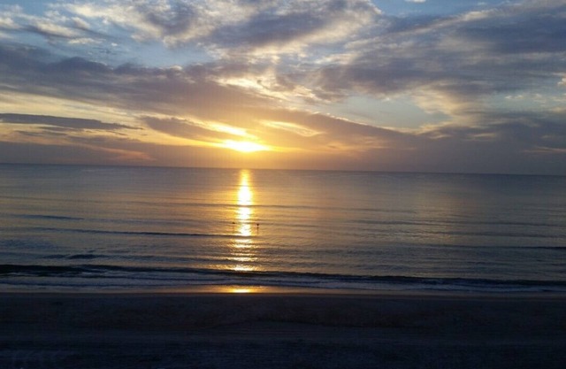 "SEACLUSION" Private Family & Pet Friendly BEACH Villa! Pools/Trails/Pickleball!
