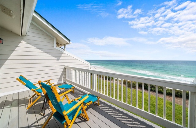 "Seacrest 6" | Beachfront | Dog Friendly | Bike to Alys and Rosemary Beach