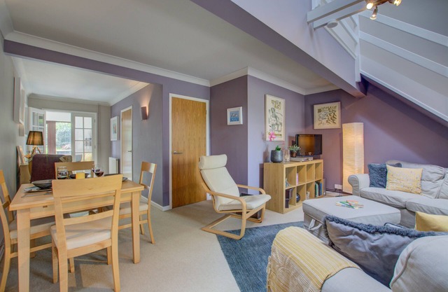 Seaheath - Three Bedroom House, Sleeps 5