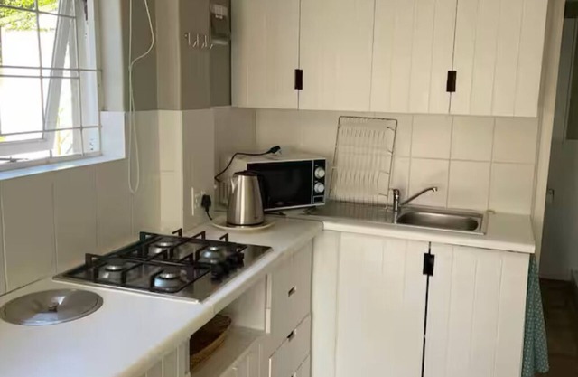 Seaside apartment in fabulous Kommetjie with WiFi
