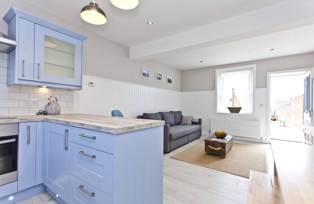 Seaside Cottage with panoramic sea views.