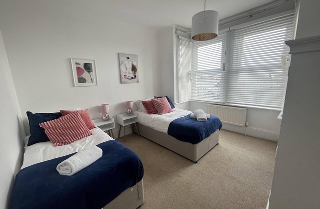 Seaside Retreat in Shoreham with sauna & spa hire