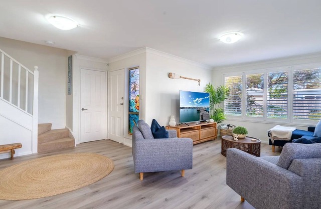 Seaside Retreat - Escape on Addison