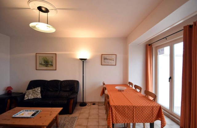 Seaside Stay w/Large Terrace