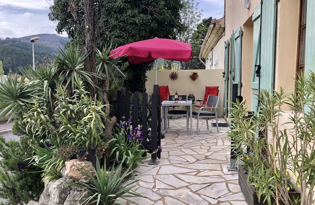 Seasonal rental for spa guests and holidaymakers