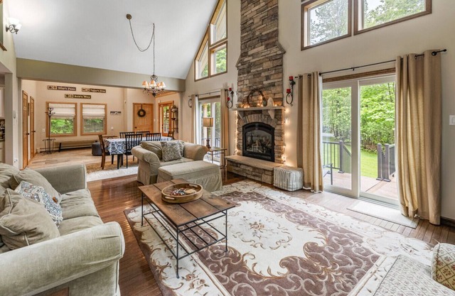 Seasonal Rental in Sunderland: A Cozy and Well-Appointed Home