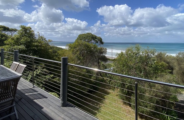 Seaspray - Beautifully appointed house, 100m to Walkerville North beach