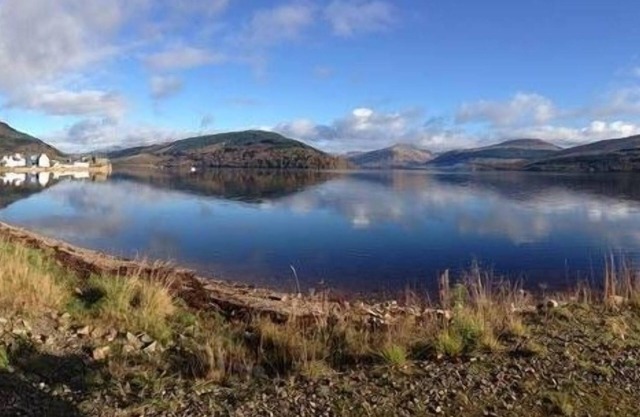 Seaview location in Inverarary, historic cottage within walking distance of town centre, sleeps 4