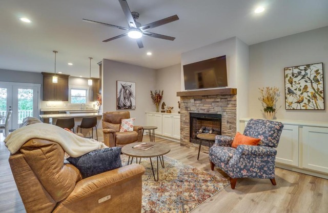Secluded Barboursville Home with Covered Porch!
